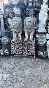 Leones de piedra